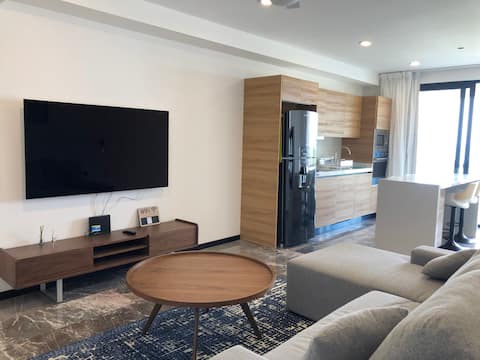 Successful Airbnb property: Deluxe Aparment Whit Beach & Ocean View 8 Pax in Las Brisas