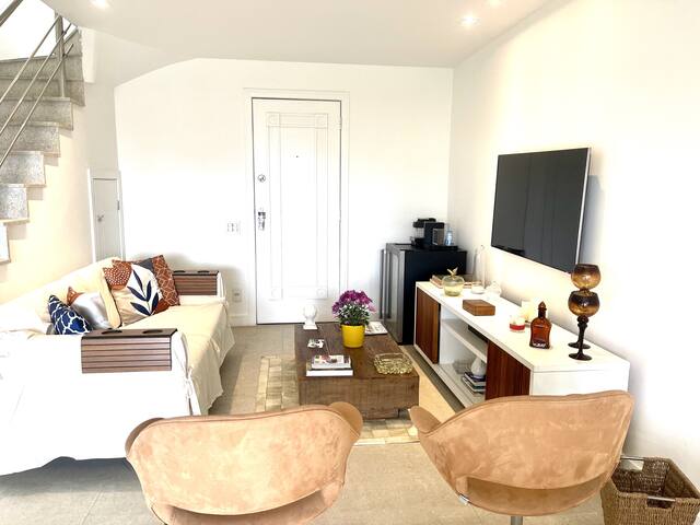 Leblon with Private Pool Penthouse gallery image 4