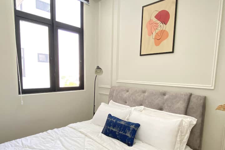 חדר 3 עם מיטת קווין סייז