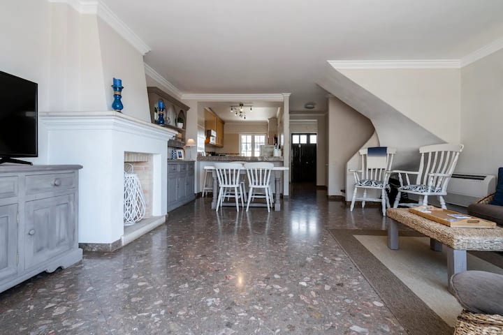 3 Bedroom Townhouse In Exclusive Old Village - Quarteira