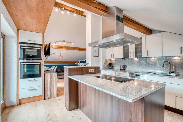 Uii Apartments - Simone & Team managed Airbnb listing 1