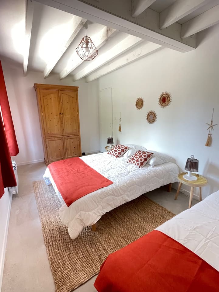 საძინებლის ქვედა ნაწილი