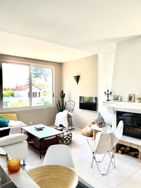 Annonce Airbnb populaire: Superb apartment in privileged 12th district à Marseille 12e Arrondissement