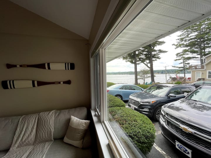 The Winnipesaukee Hideaway - Laconia, NH