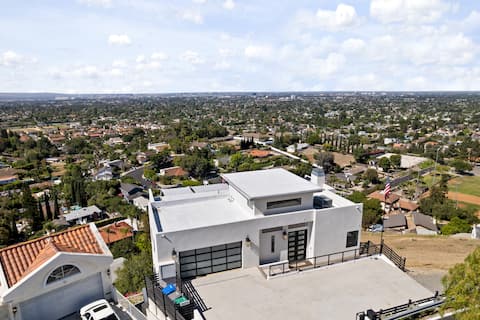 360° HILLTOP VIEW / Ultra Modern / 15min DISNEY