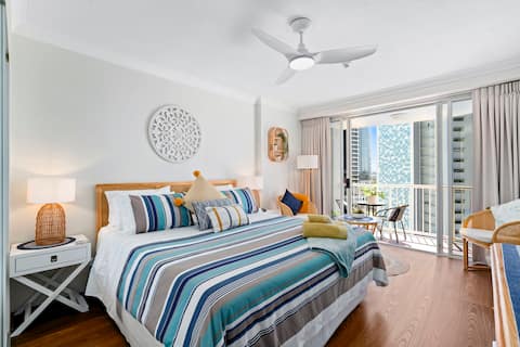 Ocean View Studio with Luxurious Resort Facilities