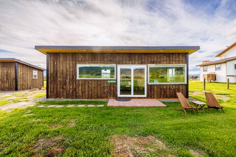 Amish Daily- FUJI Orchard Cottage- Wild Hotsprings