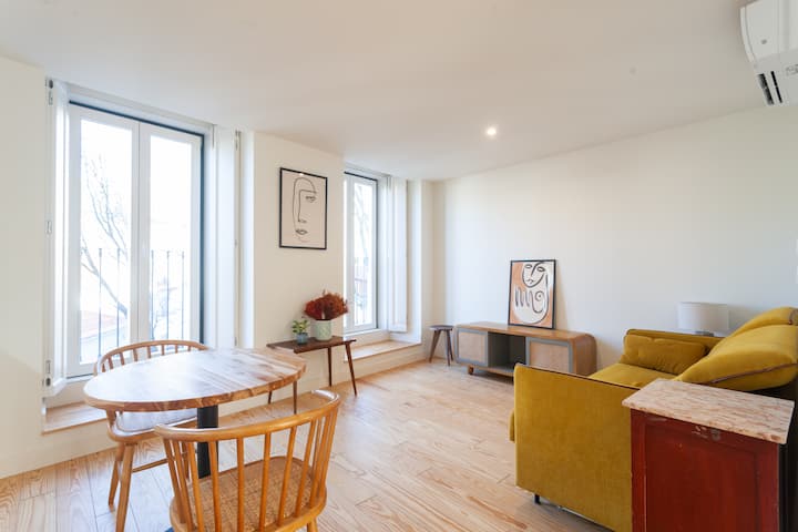 Comfort And Style In Historic Centre - Alfama