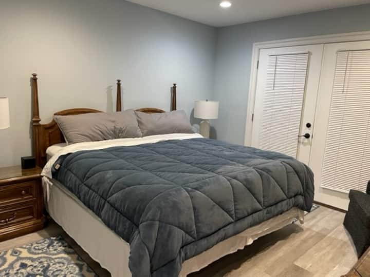 King bed
