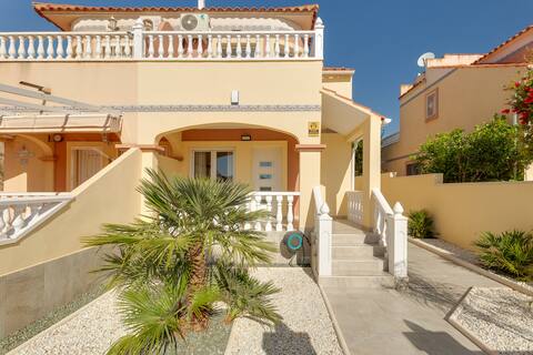 The house Jeanette- Bungalow-Klima-TV- Pool-Wifi
