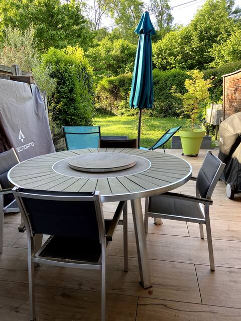 House, adjoining duplex 100 m from Lake Geneva