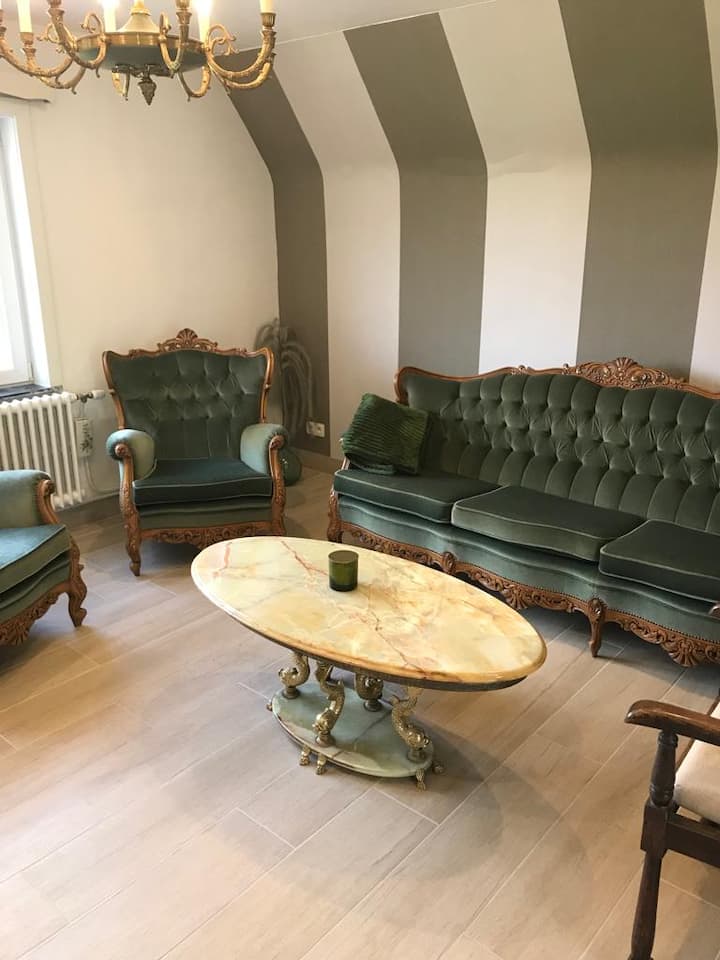 Chouette Vakantiewoning  In Borgloon - Borgloon