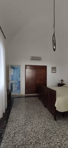 Villa Muia-Appartamento con ampio terrazzo gallery image 4