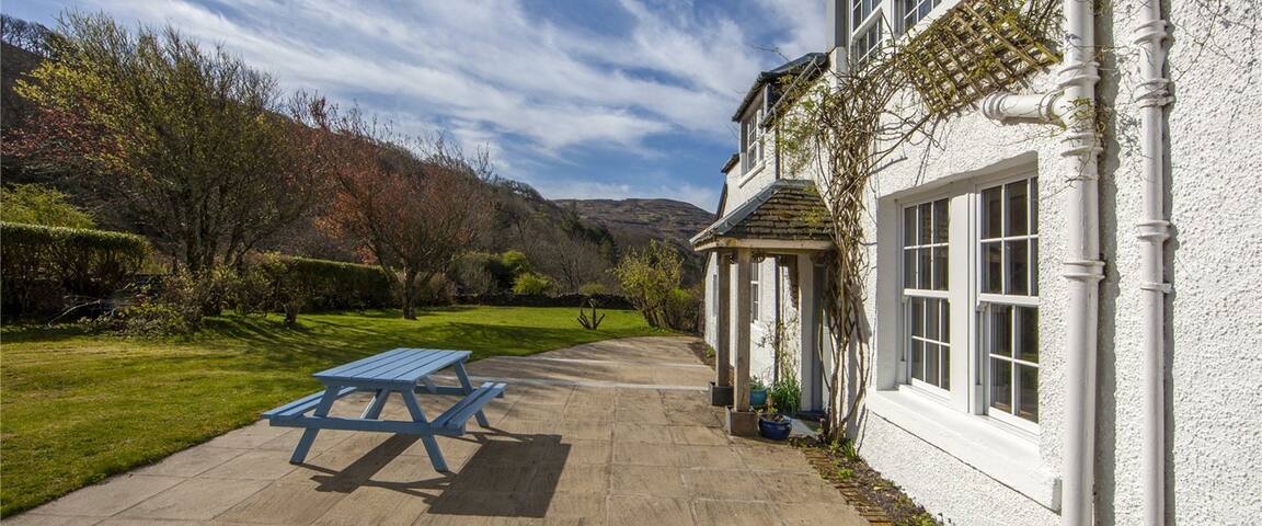 Island Holiday Cottages managed Airbnb listing 3