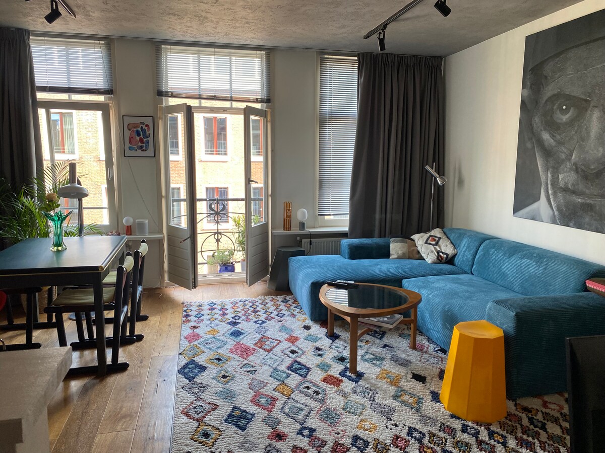 Popular Airbnb listing: Cozy home in De Pijp in Amsterdam