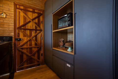 Airbnb em destaque: Romantic cabin with bathtub in the mountains em Córrego Do Bom Jesus