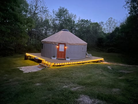 Entire private Glamping Yurt next to forest