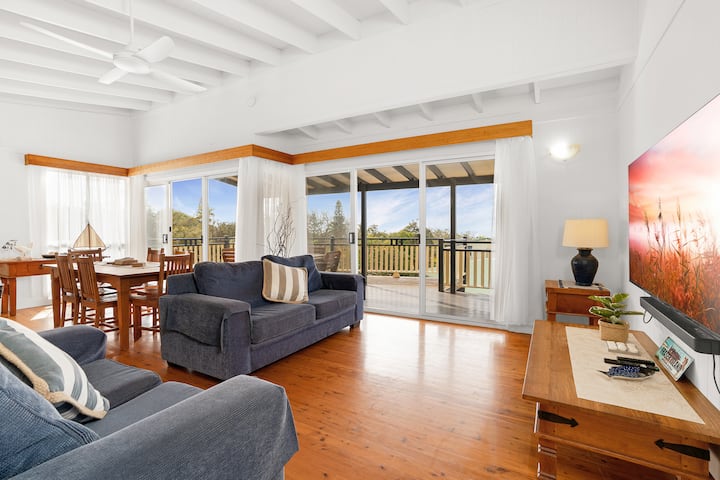 Ocean View House With Communal Pool & Spa - Île Fraser