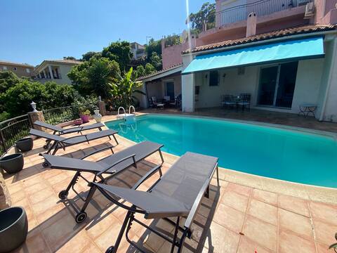 New! Villa with sea view pool