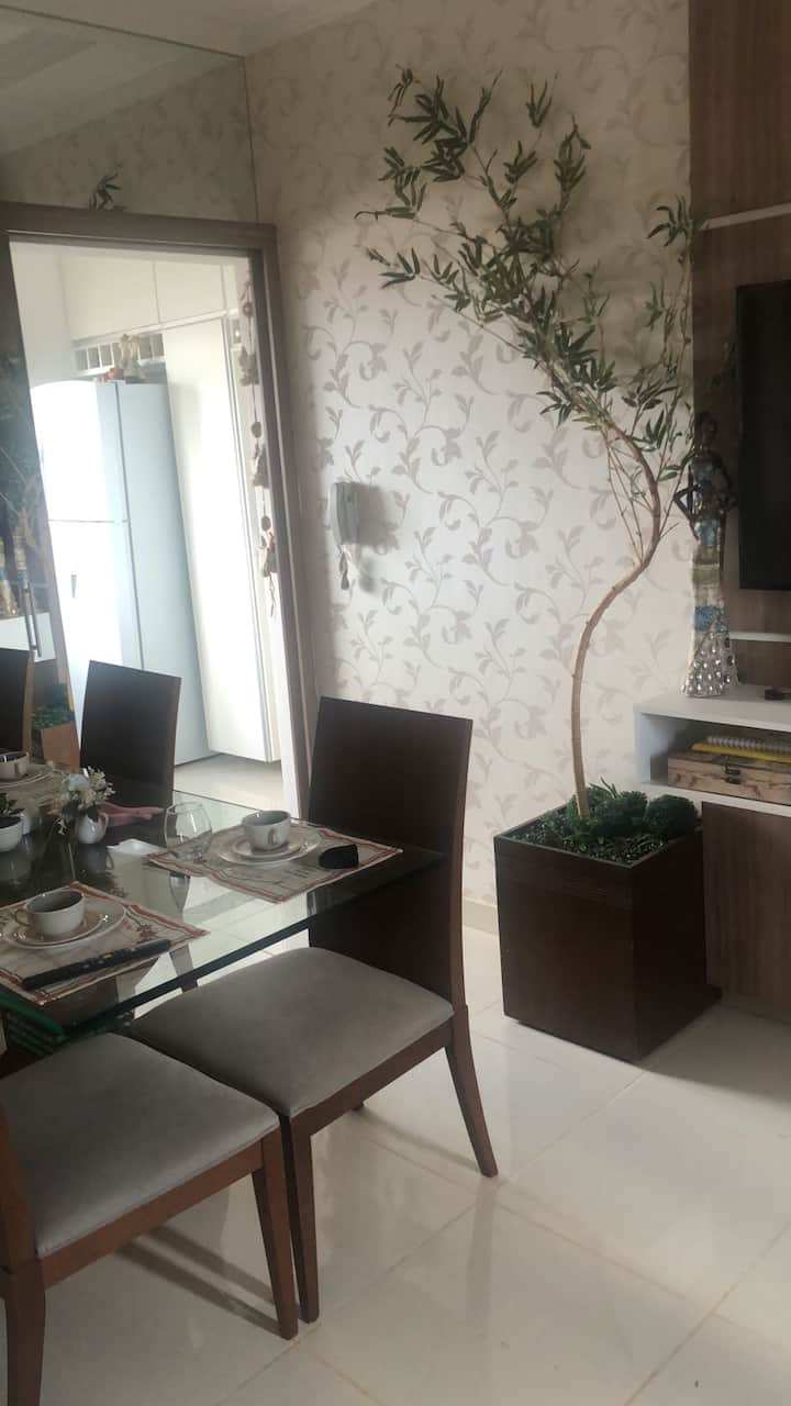 Lindo Apto C/ Ar Nos 2 Quartos-completo-bem Estar - Uberlândia