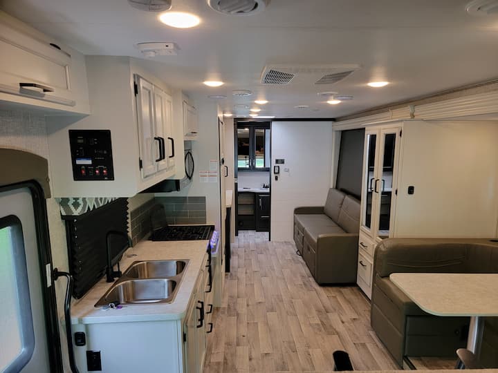 Boto - Campervan By The Grand - St. George