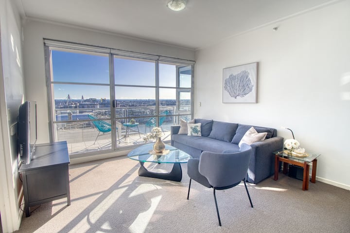 Harbour View/qvb/townhall:2-br Apt, Heart Of City - Sydney