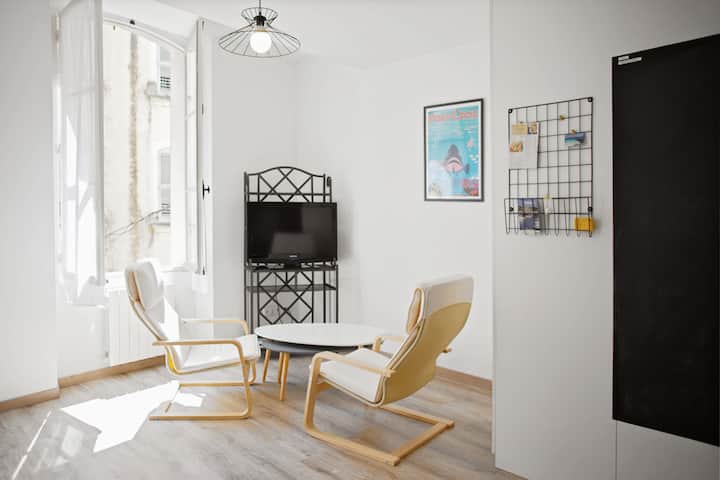 Studio Hypercentre Avec Clim Mobile Et Fibre - Toulon