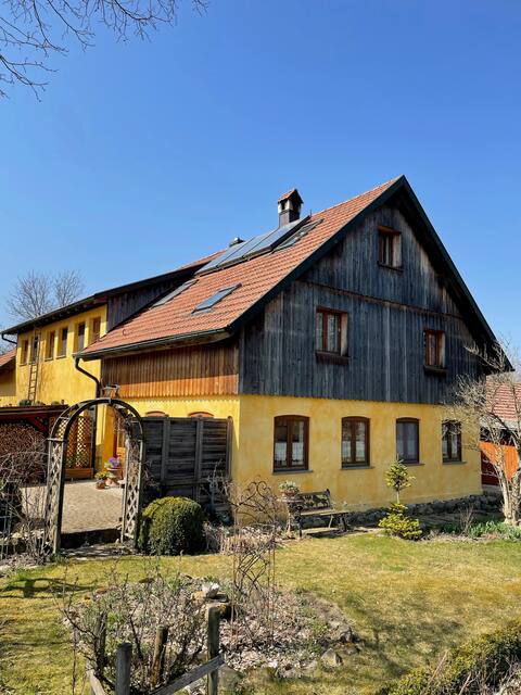 Idyllic farmhouse half on the edge of the Allgäu