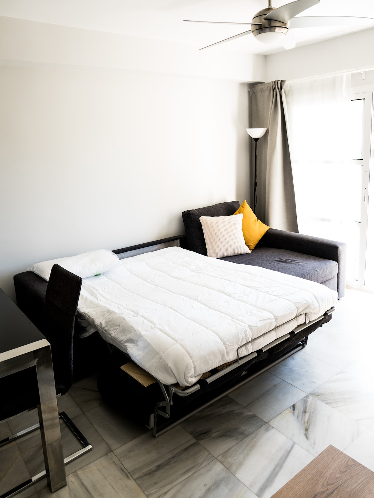 Propiedad de Airbnb exitosa: Beach & Pool Apartment en Torremolinos