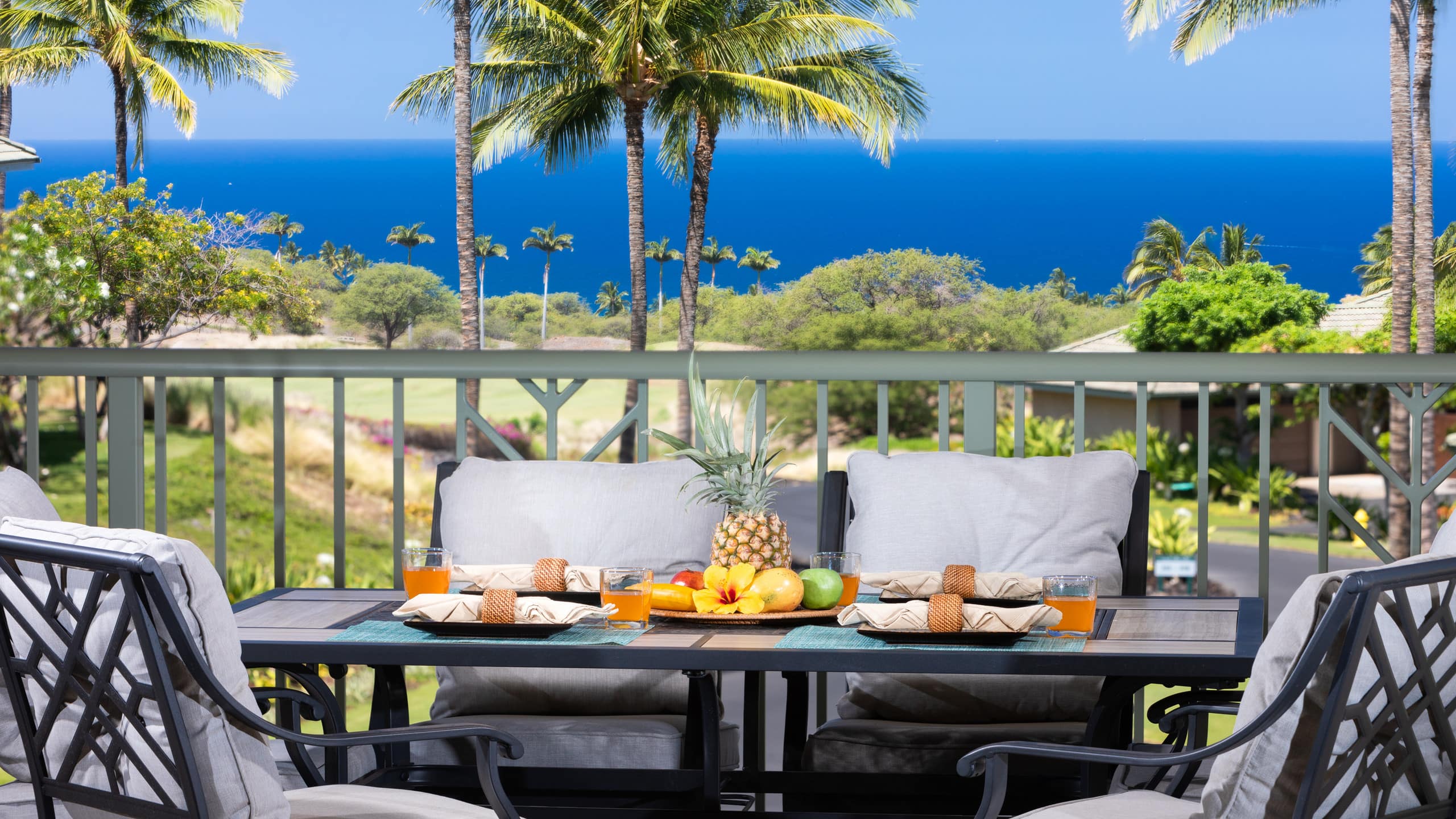 Condo in Waimea · ★4.93 · 3 bedrooms · 5 beds · 3 baths - Image 33