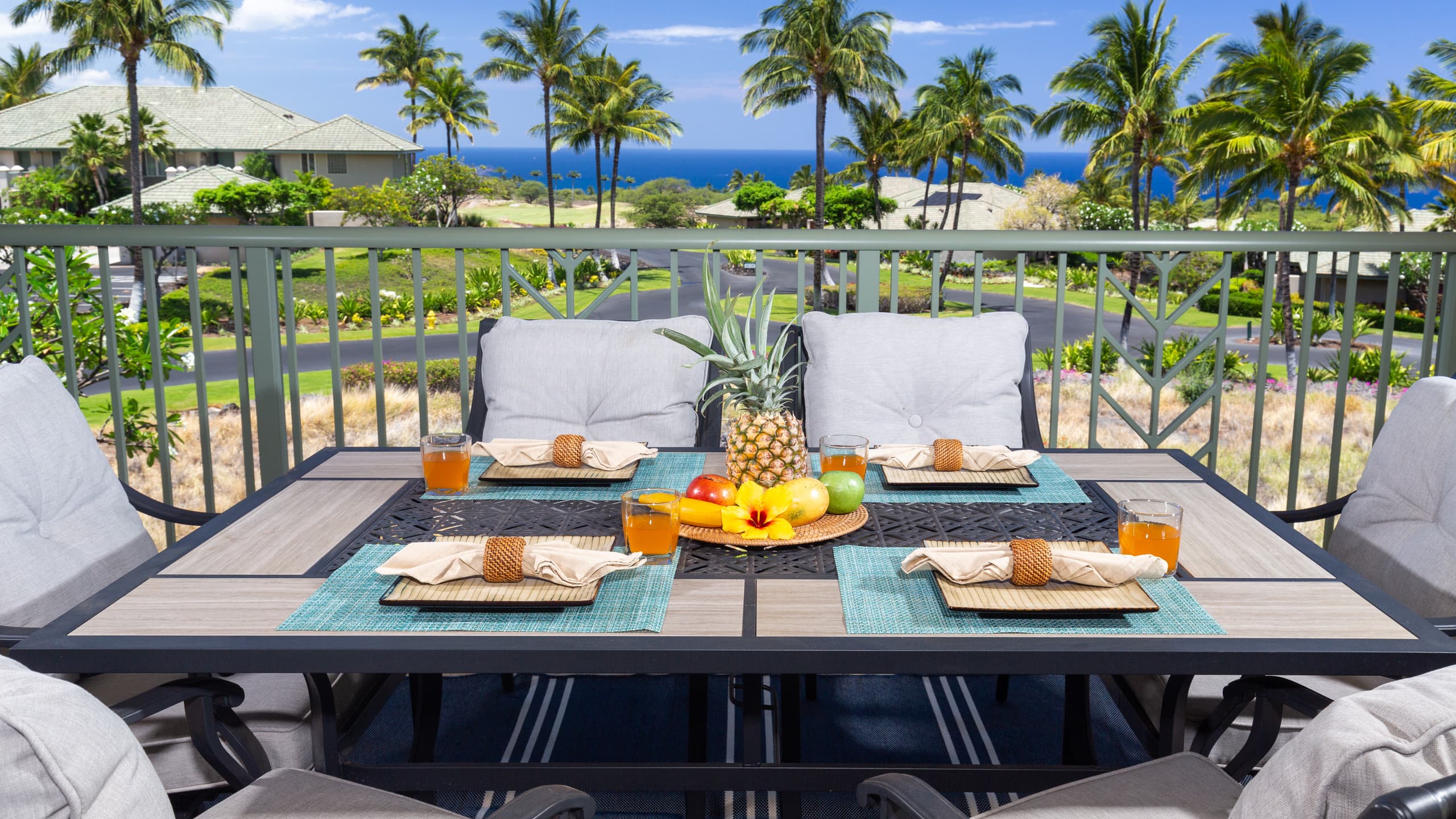 Condo in Waimea · ★4.93 · 3 bedrooms · 5 beds · 3 baths - Image 31