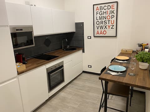 Airbnb con migliori performance: Cozy apartment in the historic center a Genova