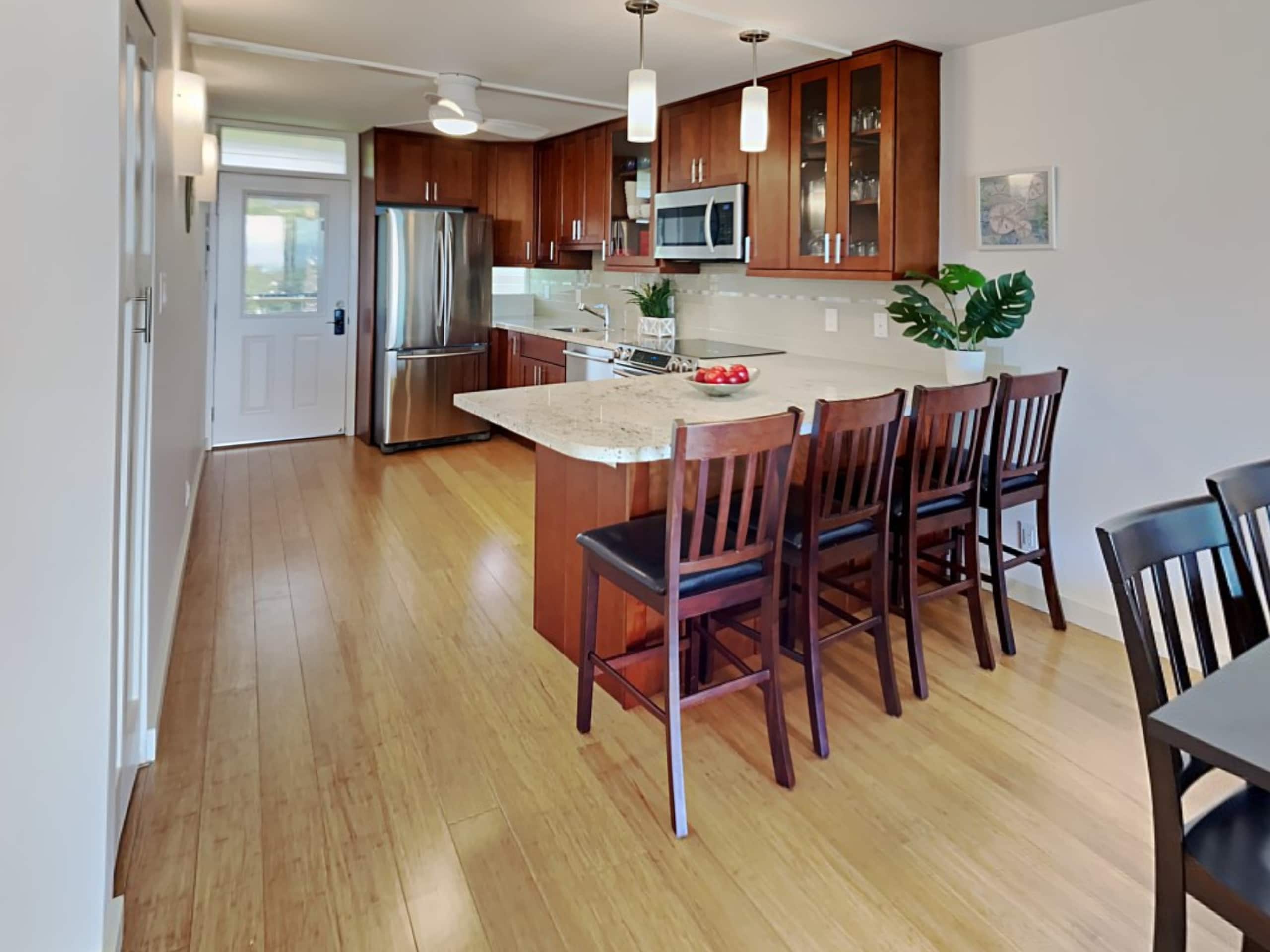 Condo in Kihei · ★4.94 · 2 bedrooms · 2 beds · 1 private bath - Image 9