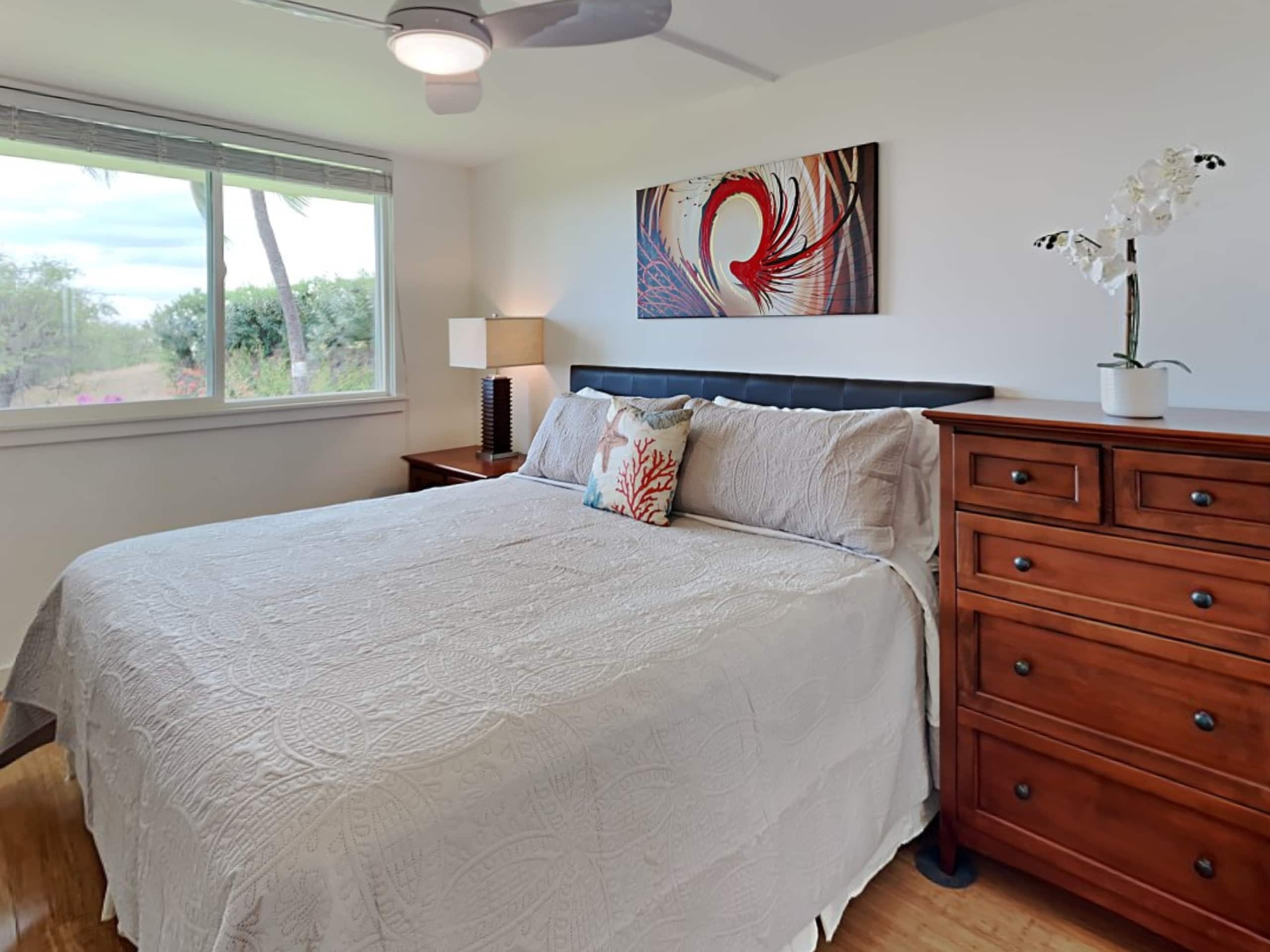 Condo in Kihei · ★4.94 · 2 bedrooms · 2 beds · 1 private bath - Image 14