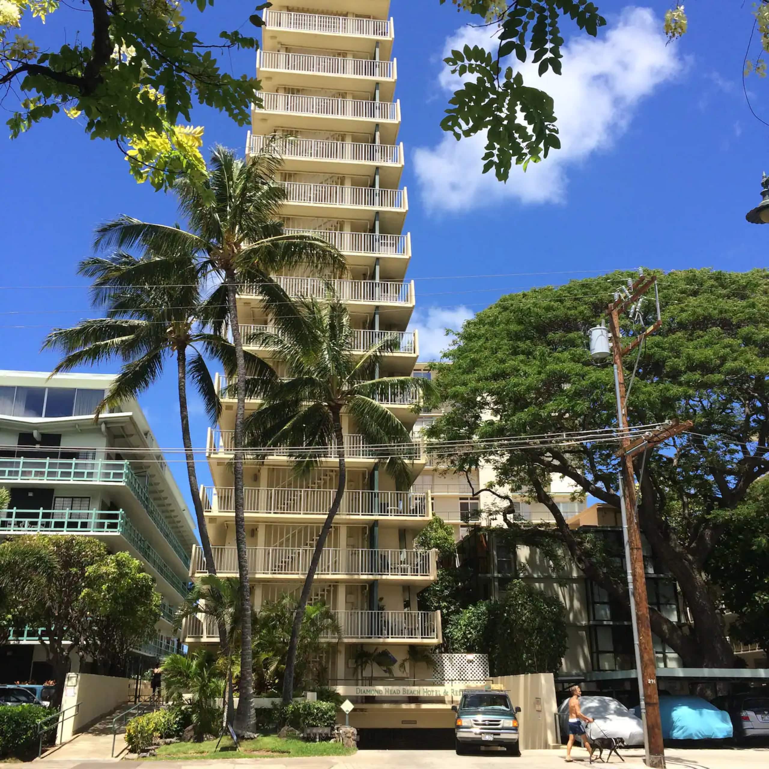 DHBH 1001 Enjoy our Waikiki slice of Paradise - Image 36
