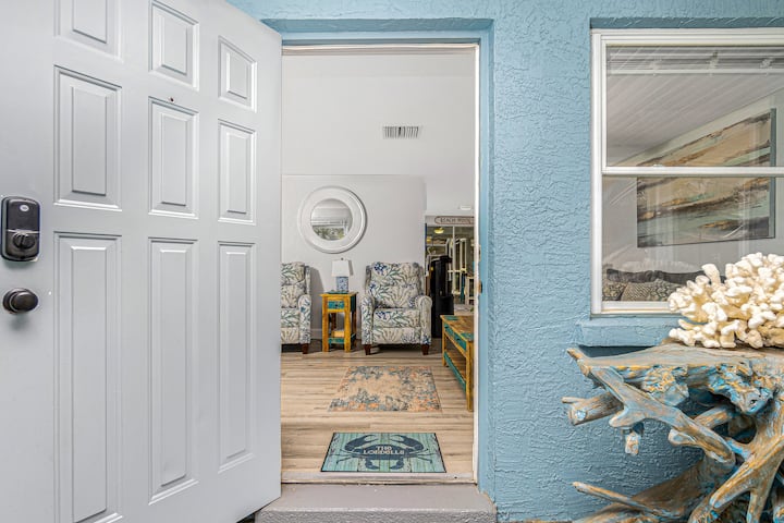 Private Oasis With Heated Pool, 1/2 Mile To Beach - Blind Pass Beach, Englewood