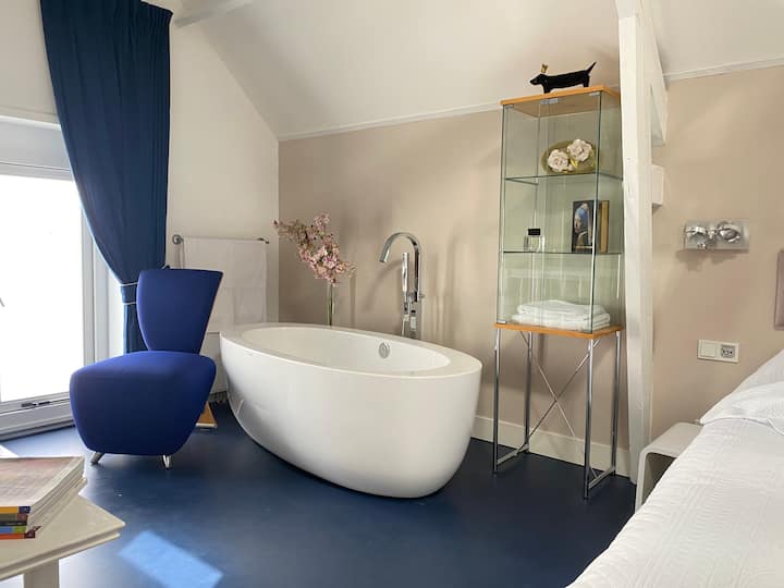 Heerlijk ontspannen in het bad. 