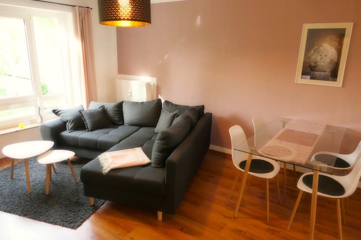 Apartment "Cherry Blossom", balcony, near the center