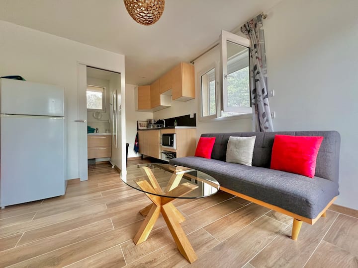 T2 ,30 M2 Indépendant Dans Villa Pour 2 Personnes - Plage de Roccapina