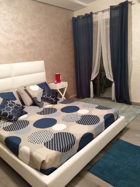 Fez: High-standing bright apartment downtown