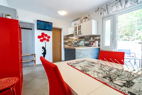 Top Airbnb: Modern family apartment - Rosso in Općina Punat