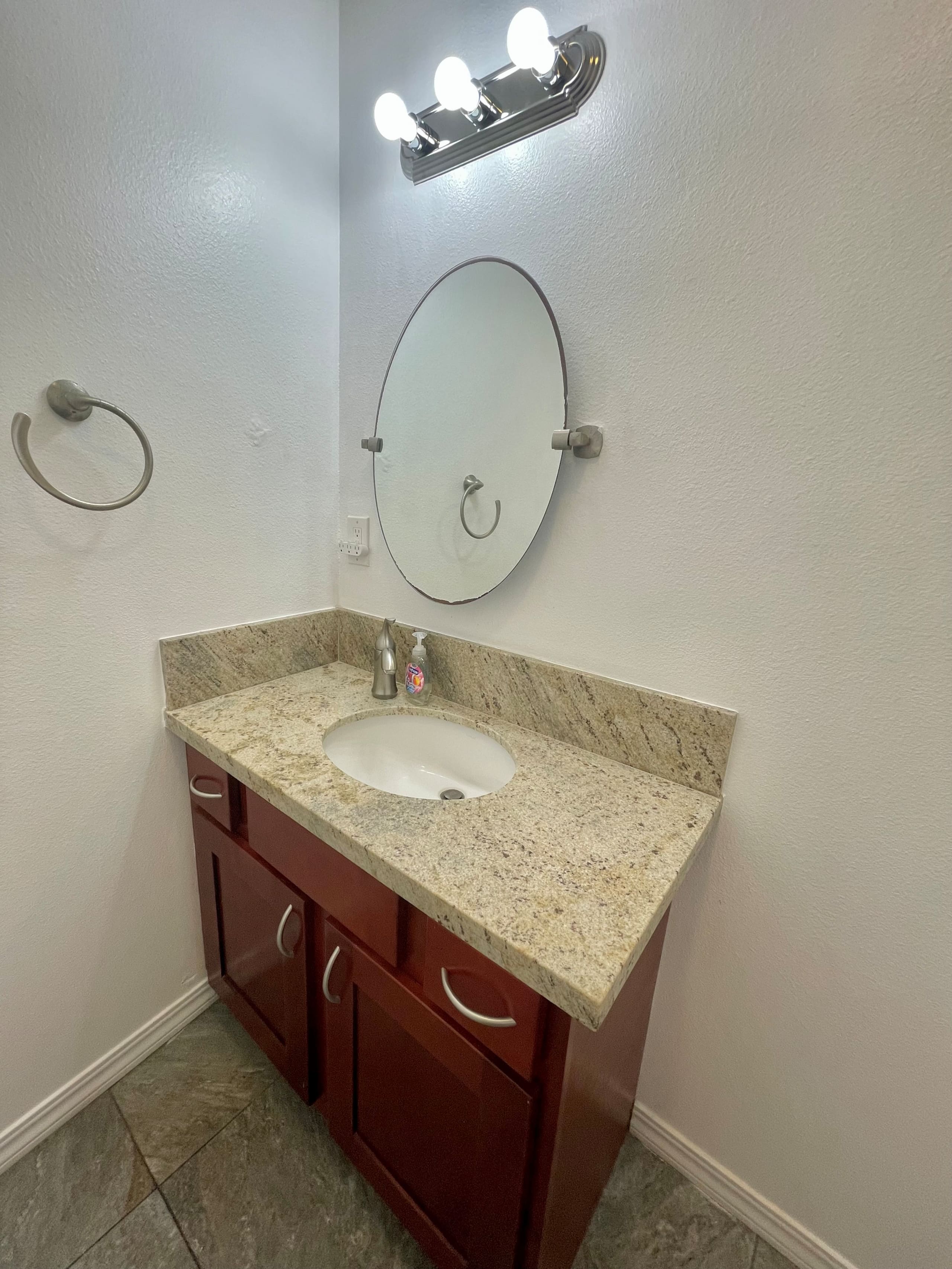 Condo in Kapaa · ★4.64 · 2 bedrooms · 2 beds · 1.5 private baths - Image 20