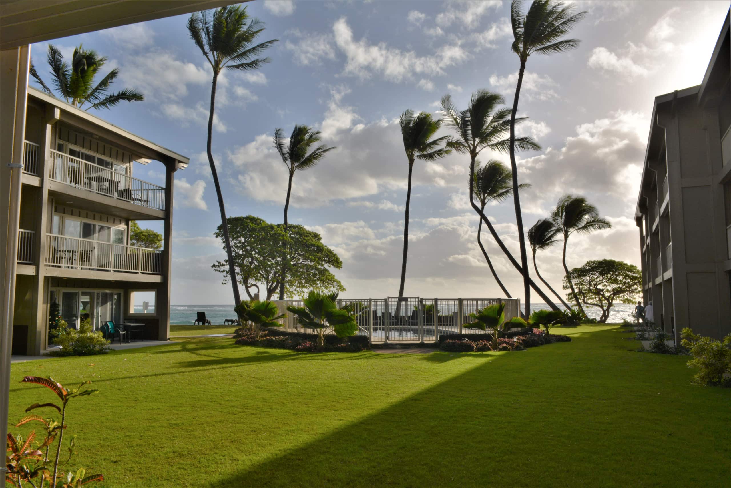 Condo in Kapaa · ★4.64 · 2 bedrooms · 2 beds · 1.5 private baths - Image 1