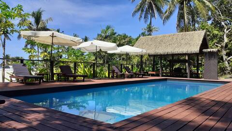 Oceanview Beachfront Bungalow