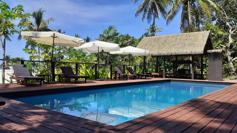 Oceanview Beachfront Bure