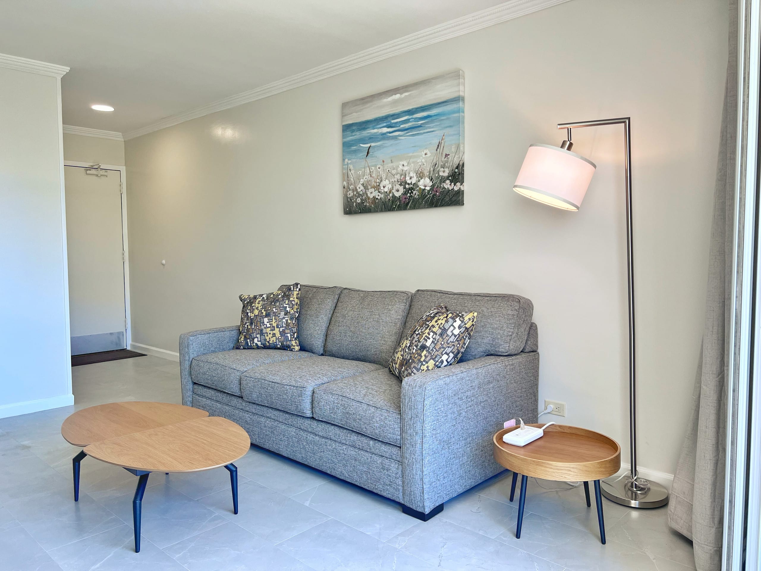 Condo in Honolulu · ★4.84 · 1 bedroom · 2 beds · 1 private bath - Image 1