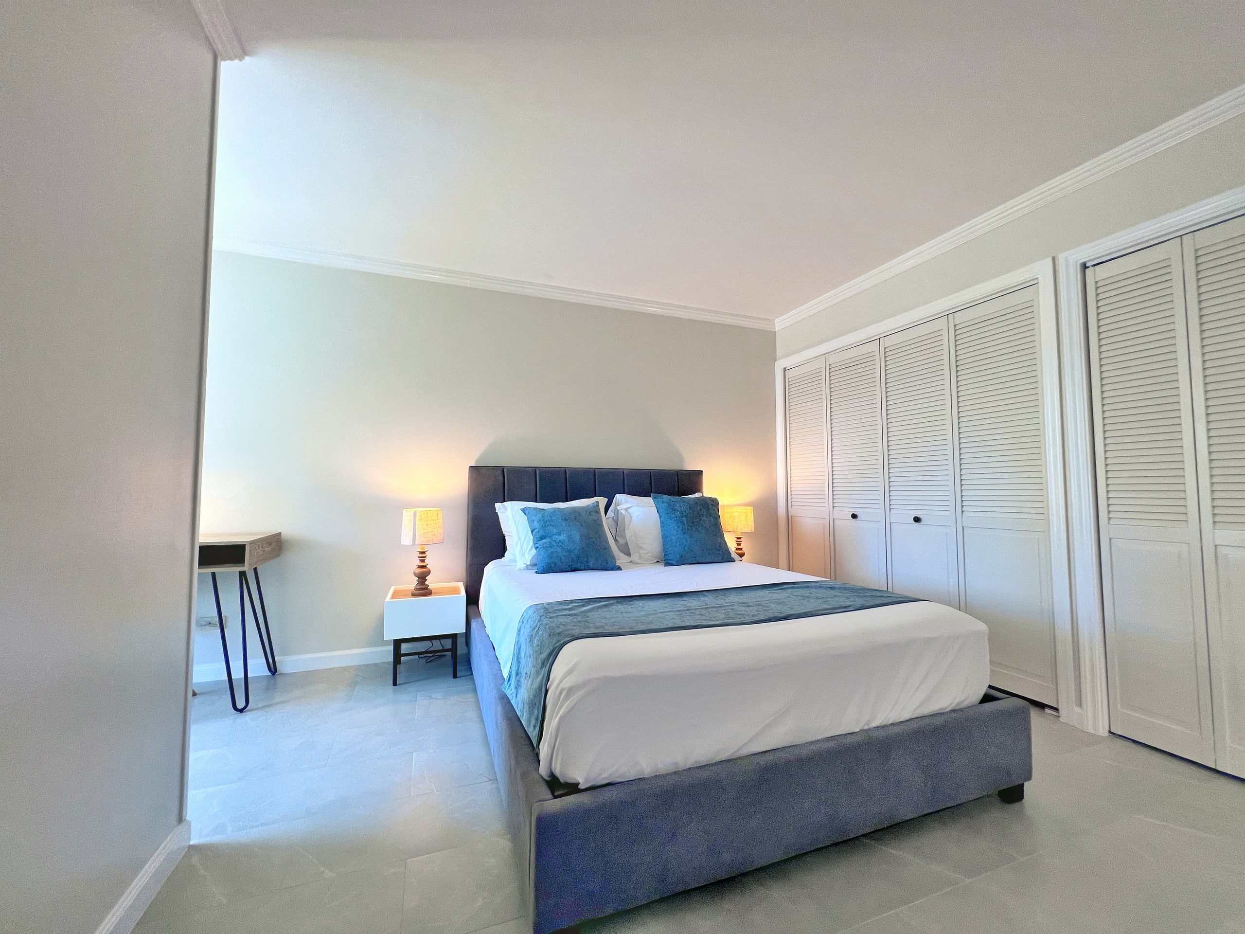 Condo in Honolulu · ★4.84 · 1 bedroom · 2 beds · 1 private bath - Image 14