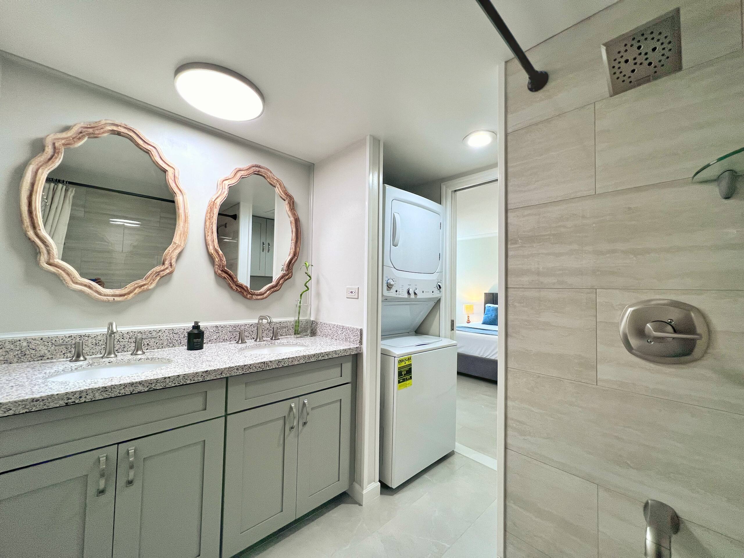Condo in Honolulu · ★4.84 · 1 bedroom · 2 beds · 1 private bath - Image 16