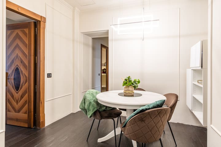 Vaticano – Luxury House – 3 Room 3 bathroom . gallery image 2