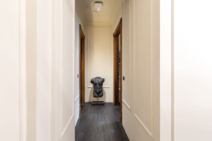 Vaticano – Luxury House – 3 Room 3 bathroom . gallery image 4